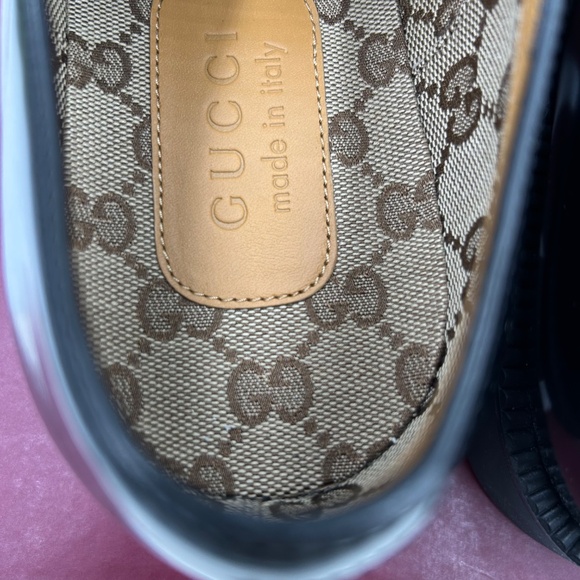 Men’s Gucci, leather black cap toe Oxford‘s size 9, made in Italy main image 11